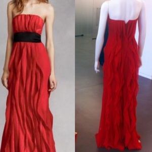 Vera Wang Strapless Crinkle Chiffon Dress